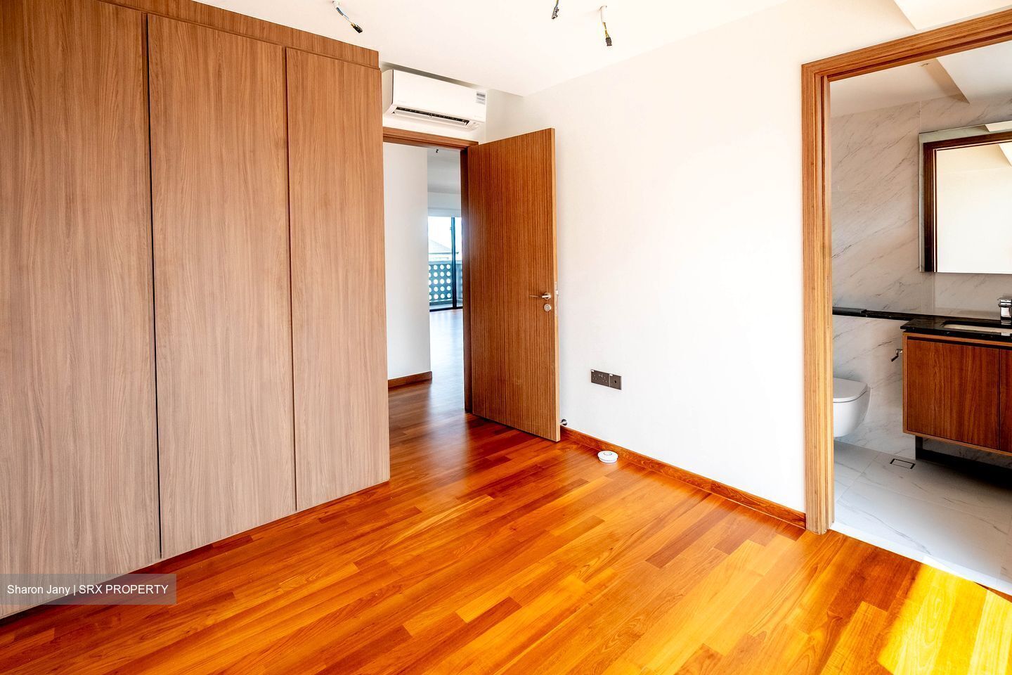 Serangoon Garden Estate (D19), Semi-Detached #602184351